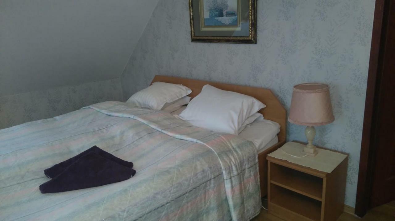 Gosciniec Ella Inn Lipniki Lipniki  Kültér fotó