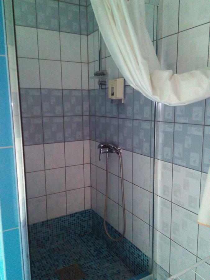 Gosciniec Ella Inn Lipniki Lipniki  Kültér fotó